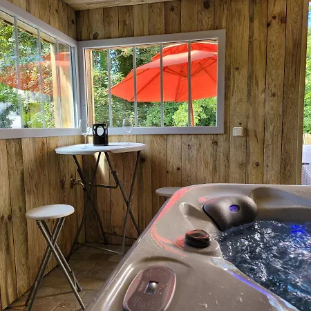 Le Lavoir Classe 5***** Centre 9 Personnes * Bayeux