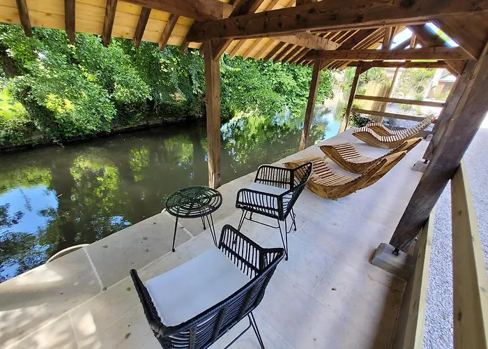 Le Lavoir Classe 5***** Centre 9 Personnes