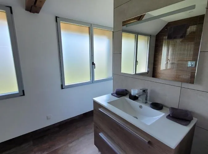 Le Lavoir Classe 5***** Centre 9 Personnes *