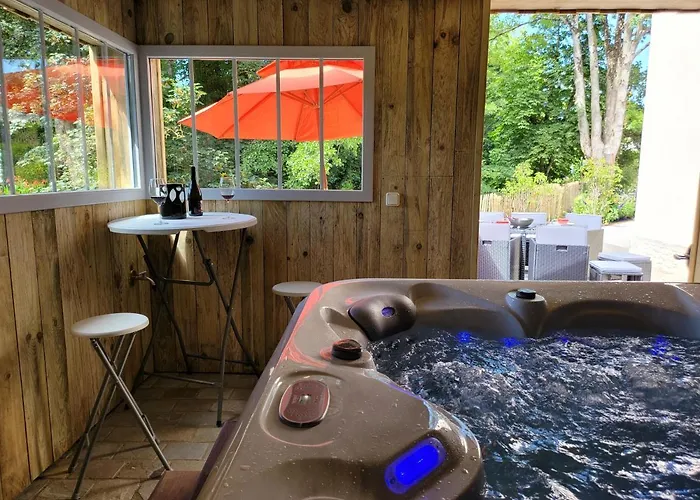 Le Lavoir Classe 5***** Centre 9 Personnes バイユー