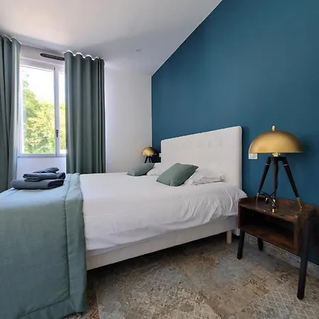 Βίλα Le Lavoir Classe 5***** Centre 9 Personnes