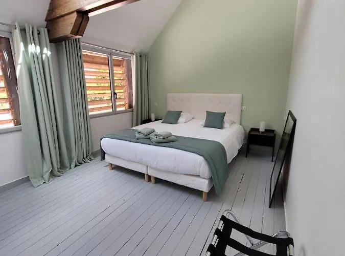 Le Lavoir Classe 5***** Centre 9 Personnes Villa *